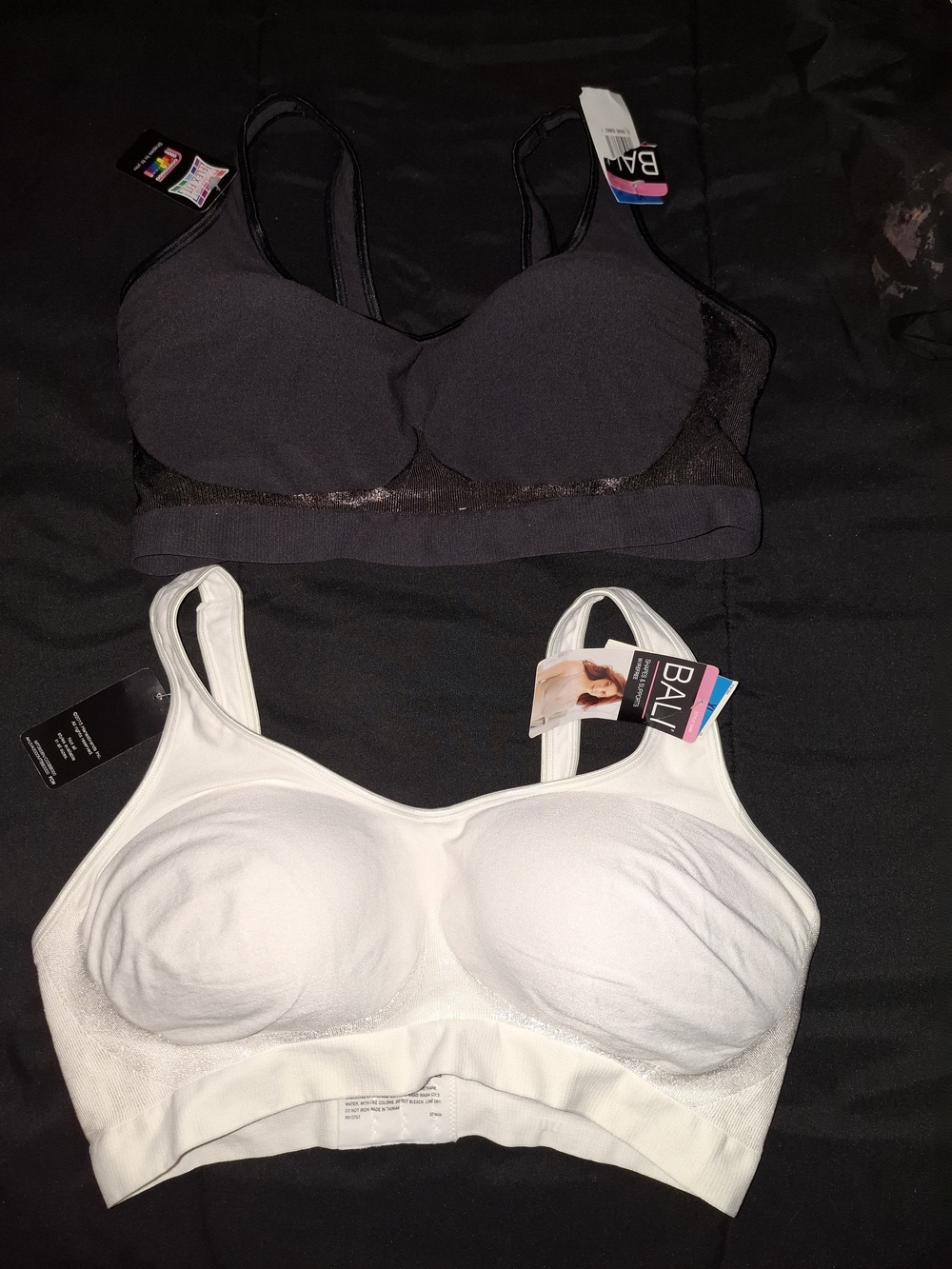 Set of 2 Bali Comfort Revolution Wireless Seamless Bra Set 2-Pack Black White XL